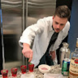 Meet your Posher, Levi